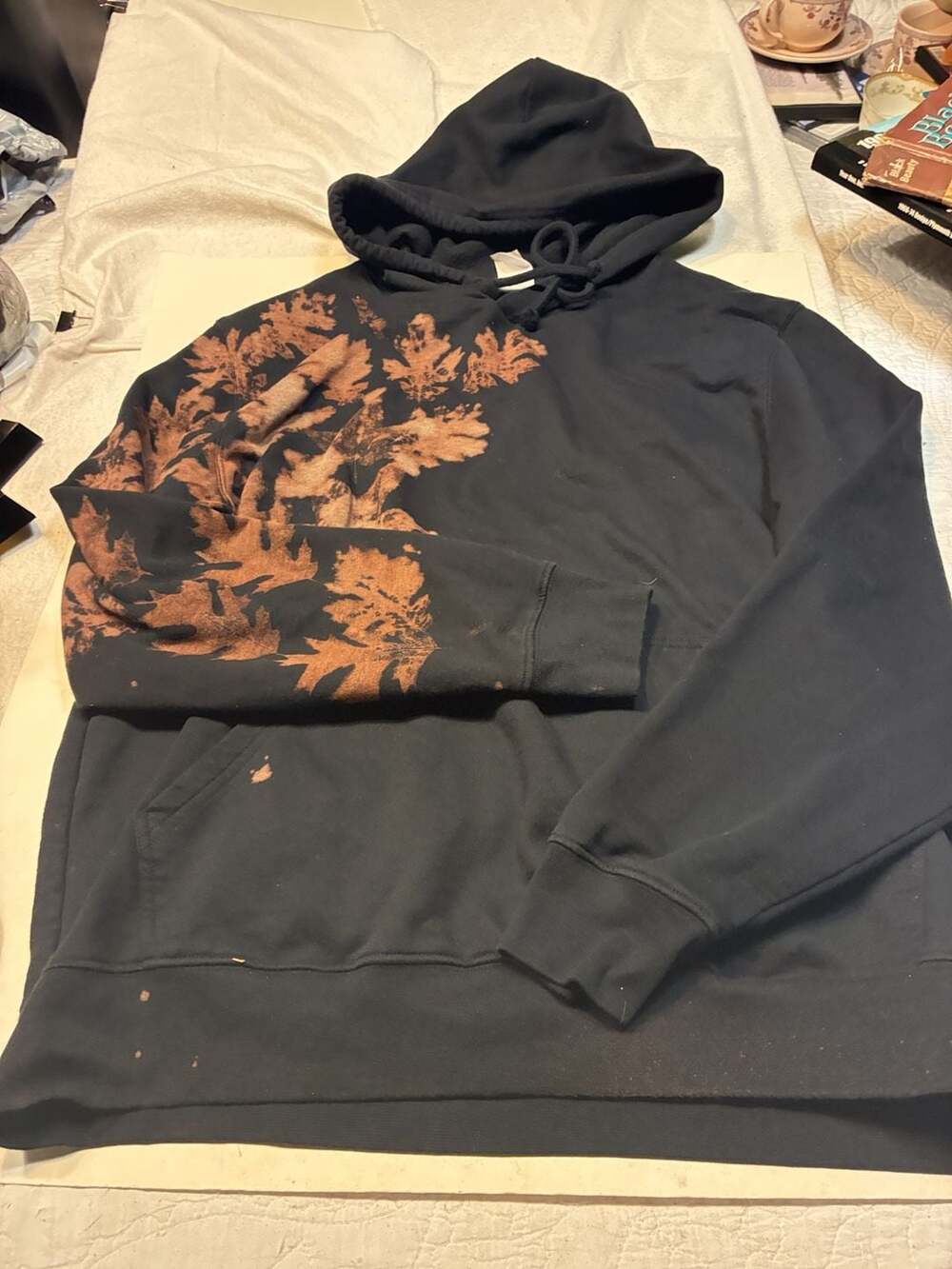 Make Market Bleach Leaf Hoodie Size L Black Pullover Sweatshirt